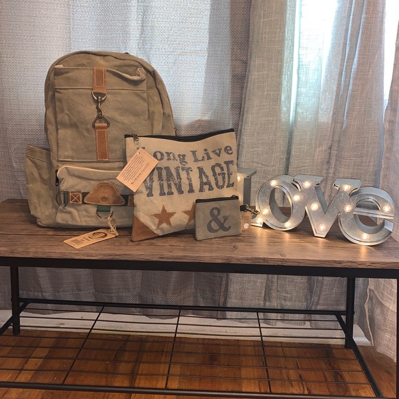 NWT 3 piece Vintage backpack and 2 zipper pouches